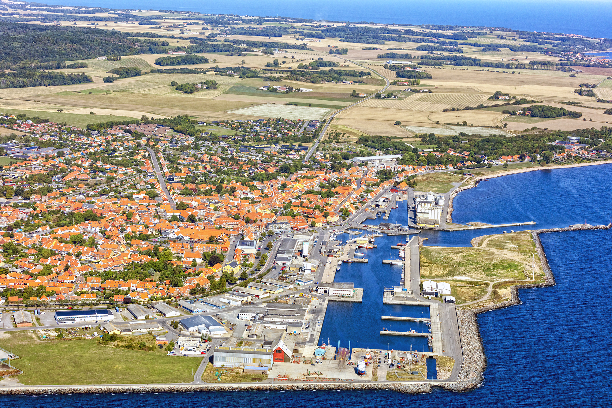 Art 21052 - Dronefoto, Nexø Havn, Nexø